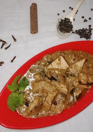 A picture of Dum paneer black pepper.