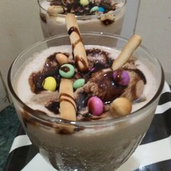 A picture of Chocolate shake.
