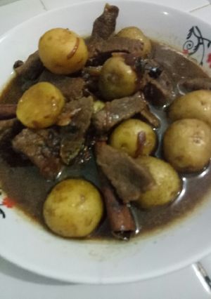 Foto resep Semur daging kentang mini