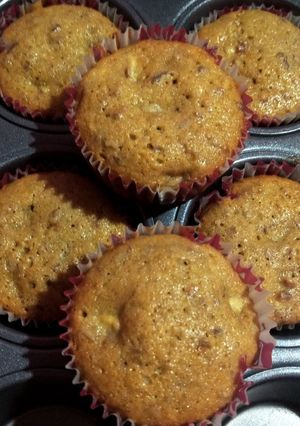 Una foto de Muffins de plátano y nuez