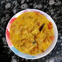 A picture of Bhajiya kadi.