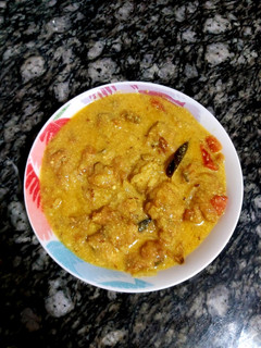 A picture of Bhajiya kadi.