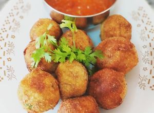 Foto de Bolinho de carne de sol com macaxeira e queijo coalho
