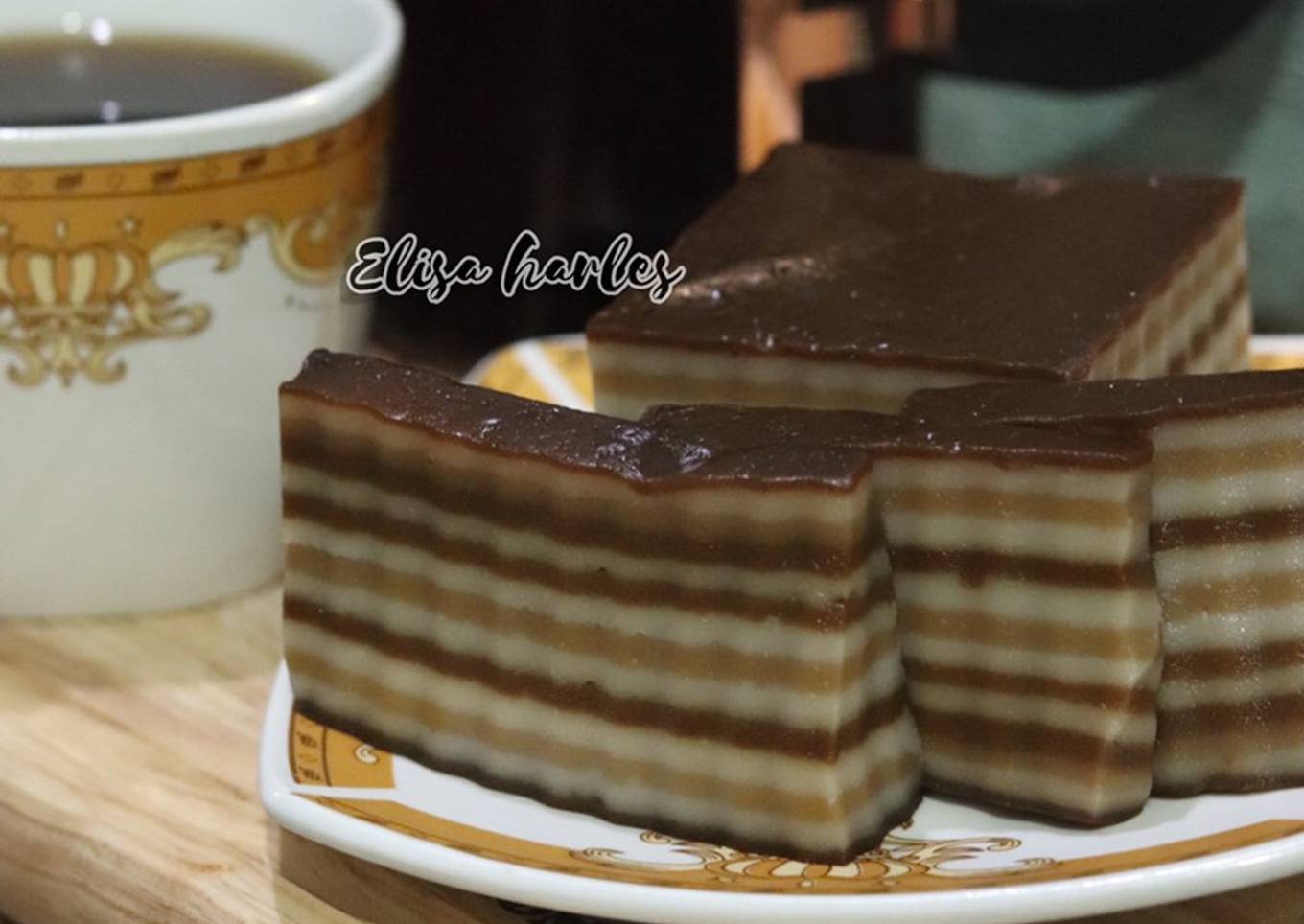Kue lapis kenyal cokelat moka
