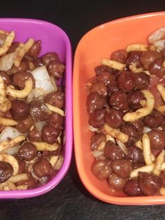 चना चाट (Chana chaat recipe in hindi) रेसिपी मुख्य फोटो
