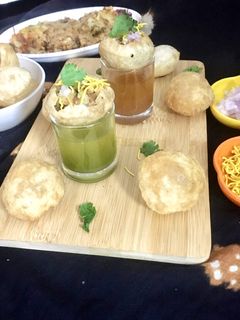 પાણીપુરી (Panipuri Recipe In Gujarati) રેસીપી મુખ્ય ફોટો