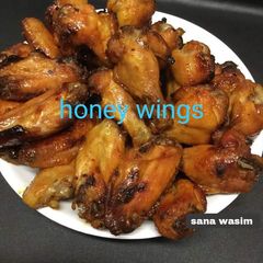 A picture of Honey wings.