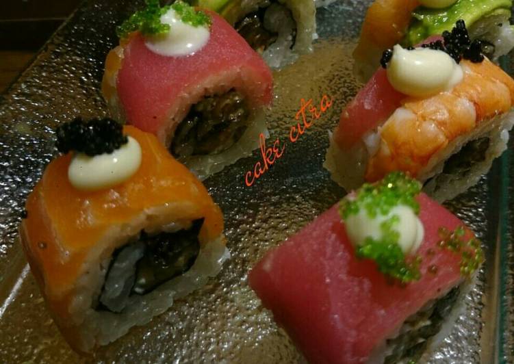 Cara Membuat Rainbow Roll Sushi Yang Gurih