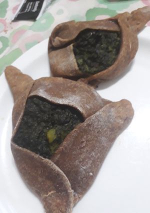 Una foto de Empanadas de Acelga, Berenjena y zapallito con masa integral!