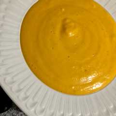 Una foto de Puré de verdura, queso y huevo
