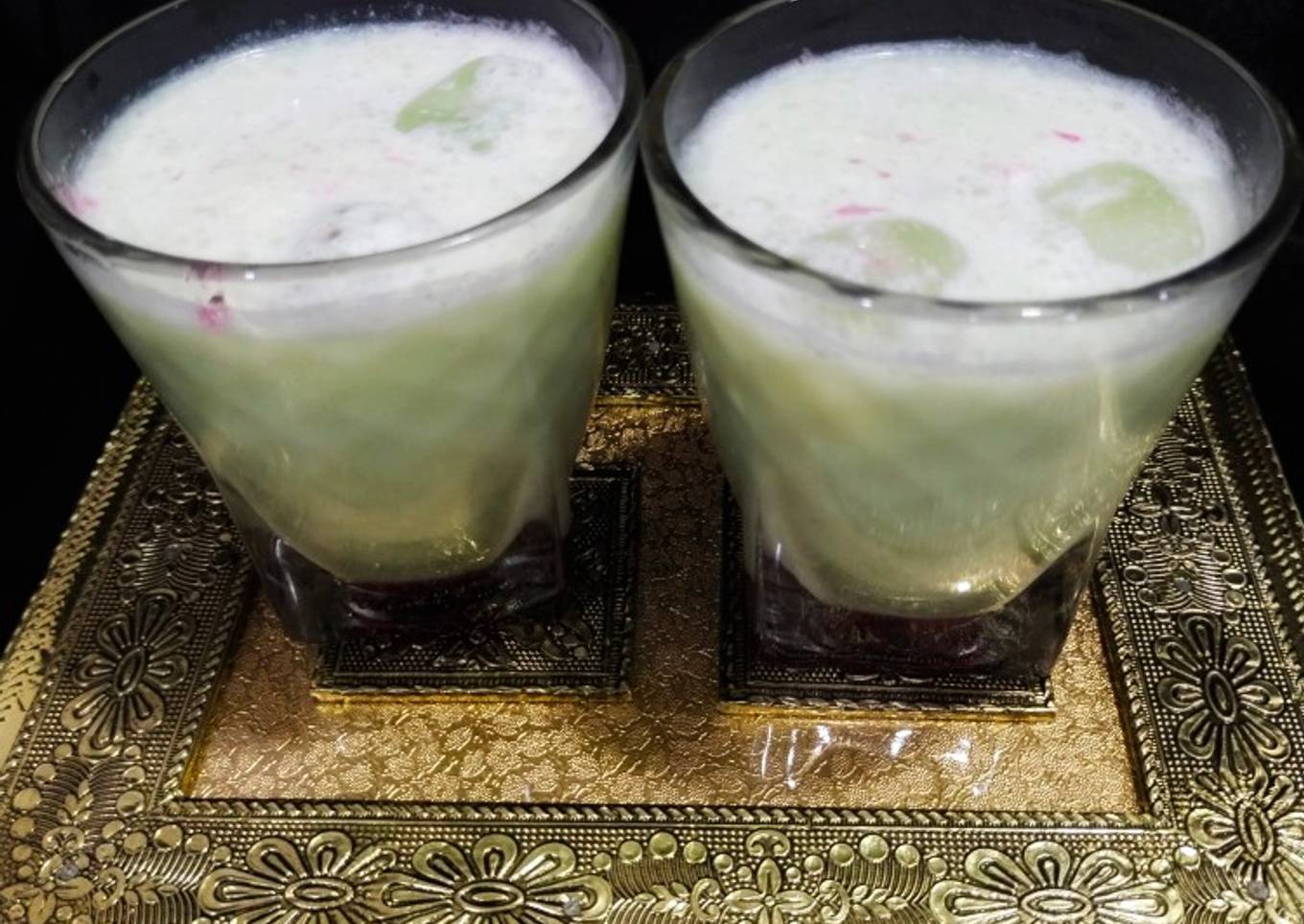 Rose pan shake