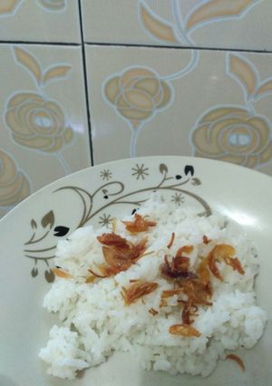 Foto resep Nasi Uduk Rice cooker. Nyummy~