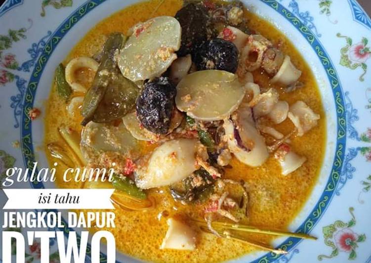 Gulai cumi isi tahu campur jengkol