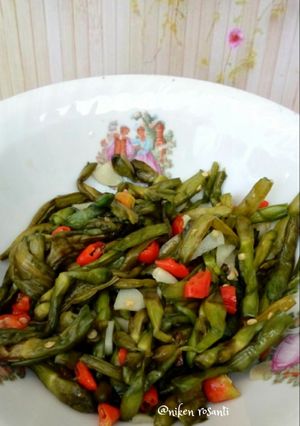 Foto resep Tumis Genjer Pedas Maknyusss