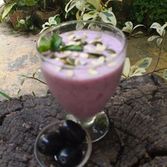 A picture of Jamun Smoothie.