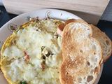 Chicken Cheese Omelate
