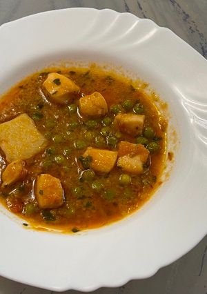 Una foto de Potón Guisado con Patatas: Receta Fácil