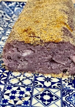 Foto di Polpettone di patate viola e scamorza affumicata