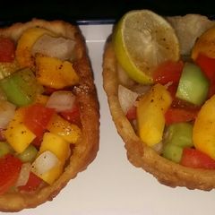 A picture of Mango katori chaat.