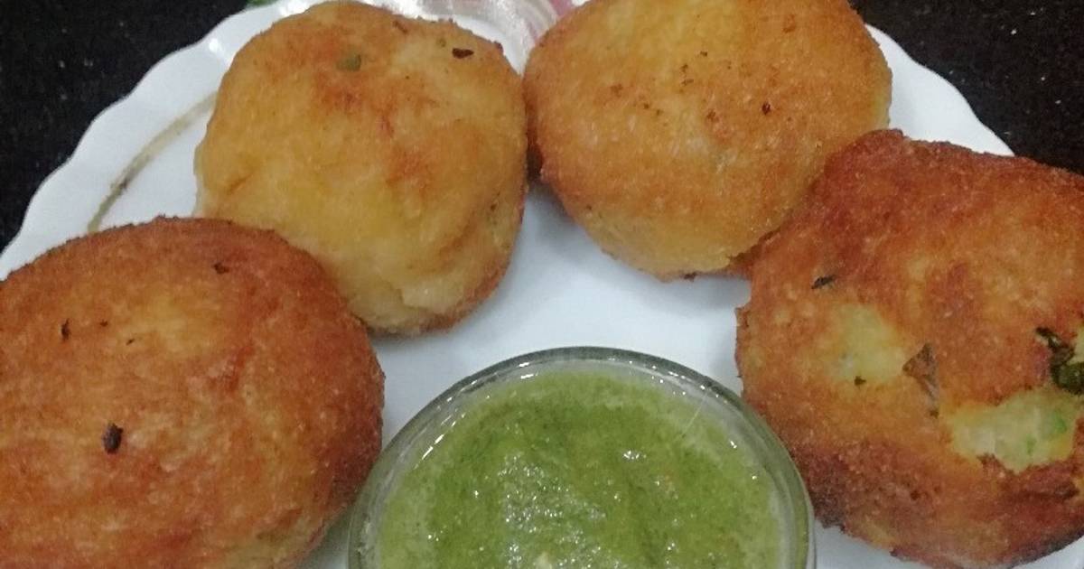 Bread Potato Balls Recipe by Aruna Thapar Cookpad