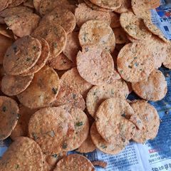A picture of Besan ka papad.