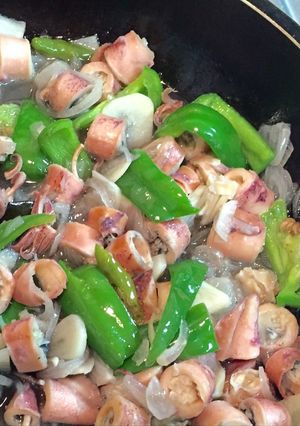 Foto resep Tumis cumi asin paprika