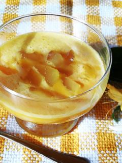 Una foto de Sabayon a moscatel con manzana especiada