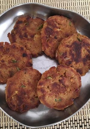 A picture of Chicken Cutlets.
