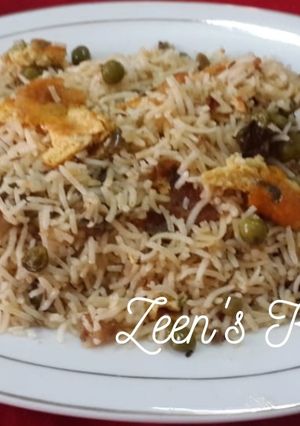 A picture of Restaurant Style Egg Fried Rice.