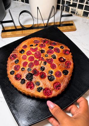 Una foto de Pastel de calabaza y frutos rojos