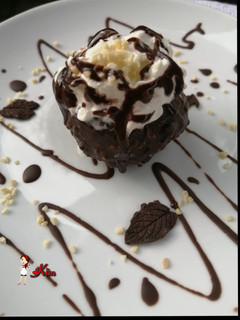 A picture of Brownie Bombs.