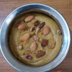 A picture of Chane ki daal ka halwa.