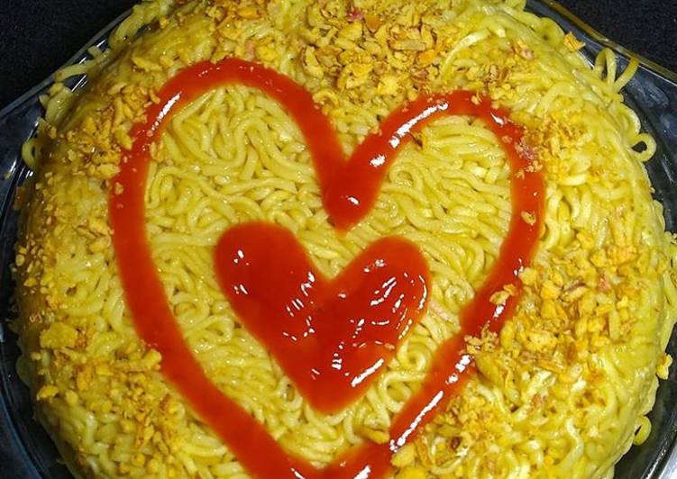 Easy Way to Cook Yummy Instant Noodle "Cake"