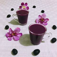 A picture of Jamun Juice / Black Plum Juice.