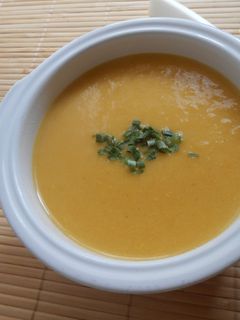 صورة لوصفة طريقة عمل شوربة الخضار بجبن الكريم