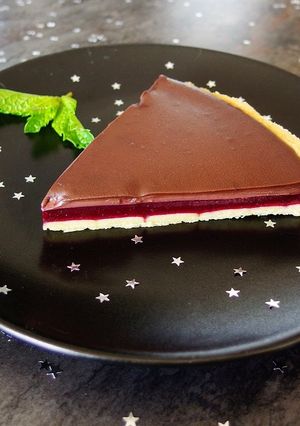 Une photo de Tarte framboise chocolat