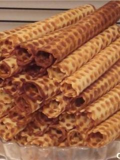 Фото Вафельные трубочки.