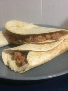 Una foto de Fajitas rellenas de carne picada y pimiento