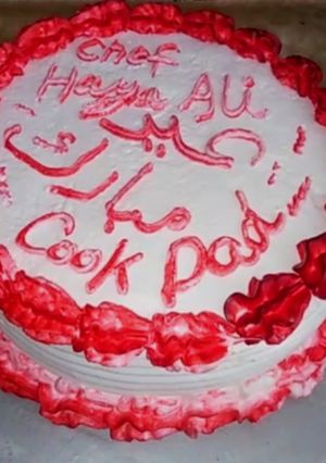 A picture of Fresh cocktail cake.