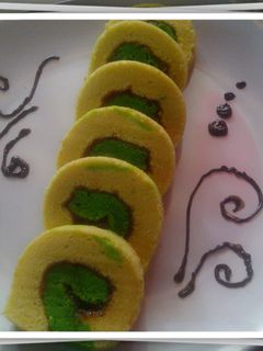 Foto resep Mini Roll Cake Lembut ( bolu gulung ) 