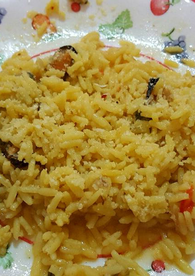 Una foto de Arroz con mejillones