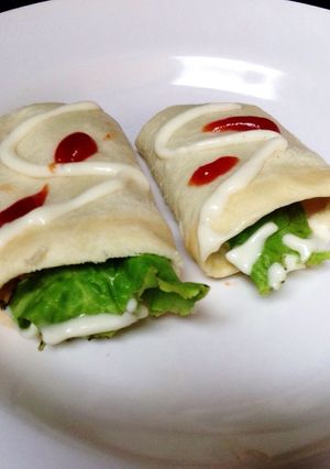 Foto resep Roti tawar gulung isi sosis simple(menu sarapan)
