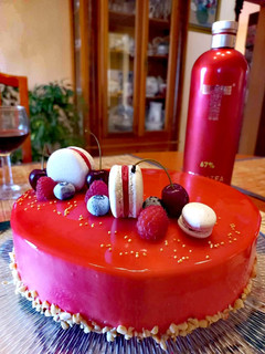 Vaníliás-citromos mousse-os tükörmázas torta recept fotója