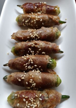 秋葵肉捲 的食譜成品照片