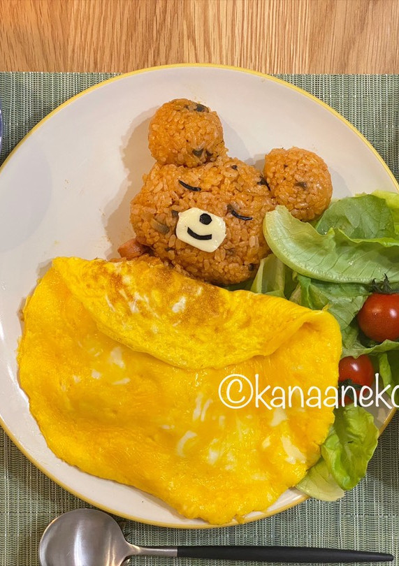 泰迪熊造型-日式歐姆蛋包飯🧸💝 的食譜成品照片