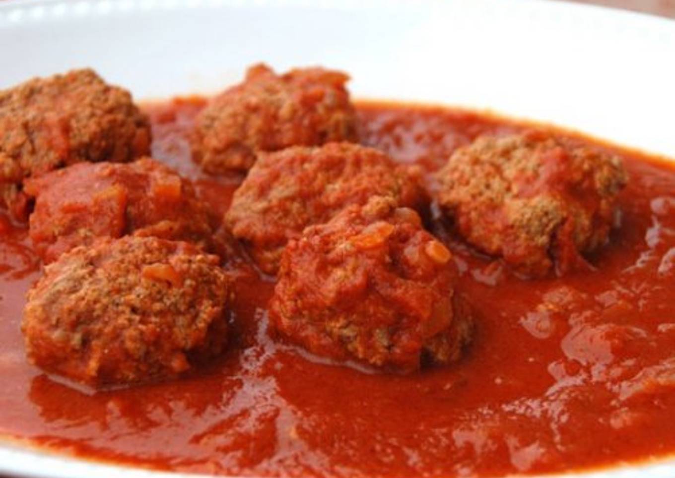 Albóndigas de merluza con tomate