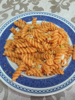 Una foto de Pasta con pan rallado sin gluten vegana