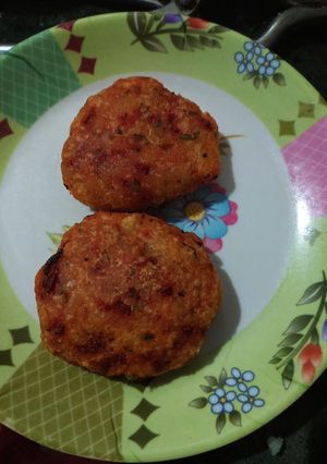 बीटरूट कटलेट (Beetroot cutlet recipe in Hindi) रेसिपी मुख्य फोटो