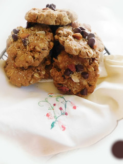 A picture of Yummy heaalthy tasty oats cookies.