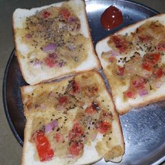 A picture of Rock Toast (Semolina Bread Cheese toast).